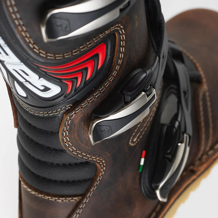 Load image into Gallery viewer, Gaerne BALANCE OILED BROWN