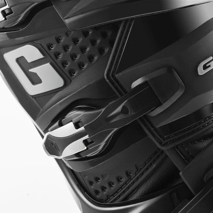 Load image into Gallery viewer, Gaerne SG12 ENDURO BLACK
